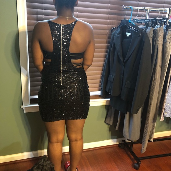 Tea N Cup Black Sequins Bodycon Dress - Picture 4 of 8